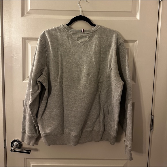 Tommy Hilfiger Grey Logo Sweatshirt - Picture 2 of 3